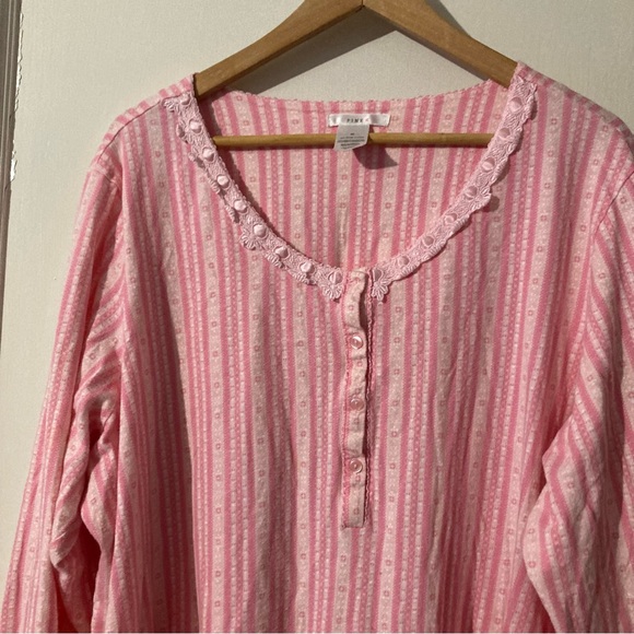 Victoriaโs Secret Pink Striped Cotton Nightgown โ 2X Grannycore Cozy - Picture 3 of 7